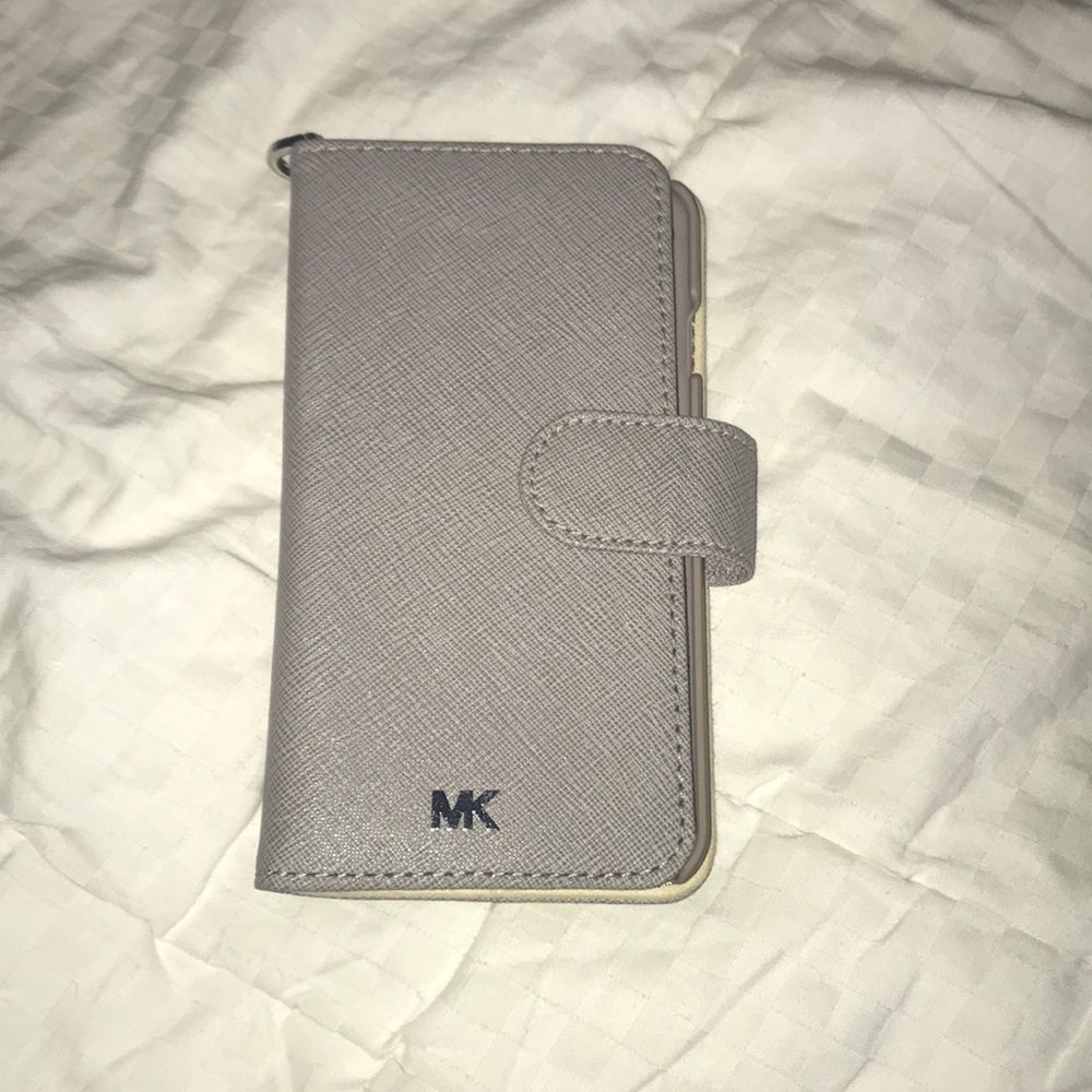Michael Kors iPhone 8 case